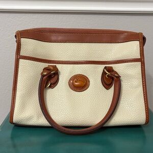 Vintage Dooney & Bourke Leather Satchel Handbag Cream Tan Trim
Great Condition
